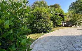 Agnanti Zitsas Hotel